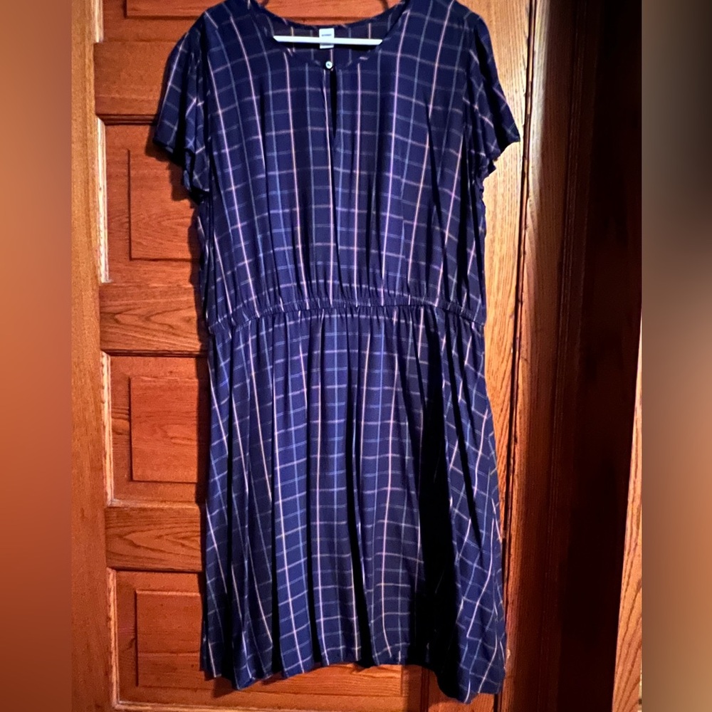 Old Navy Dark Blue Plaid Dress flutter sleeve light summer emo Aline